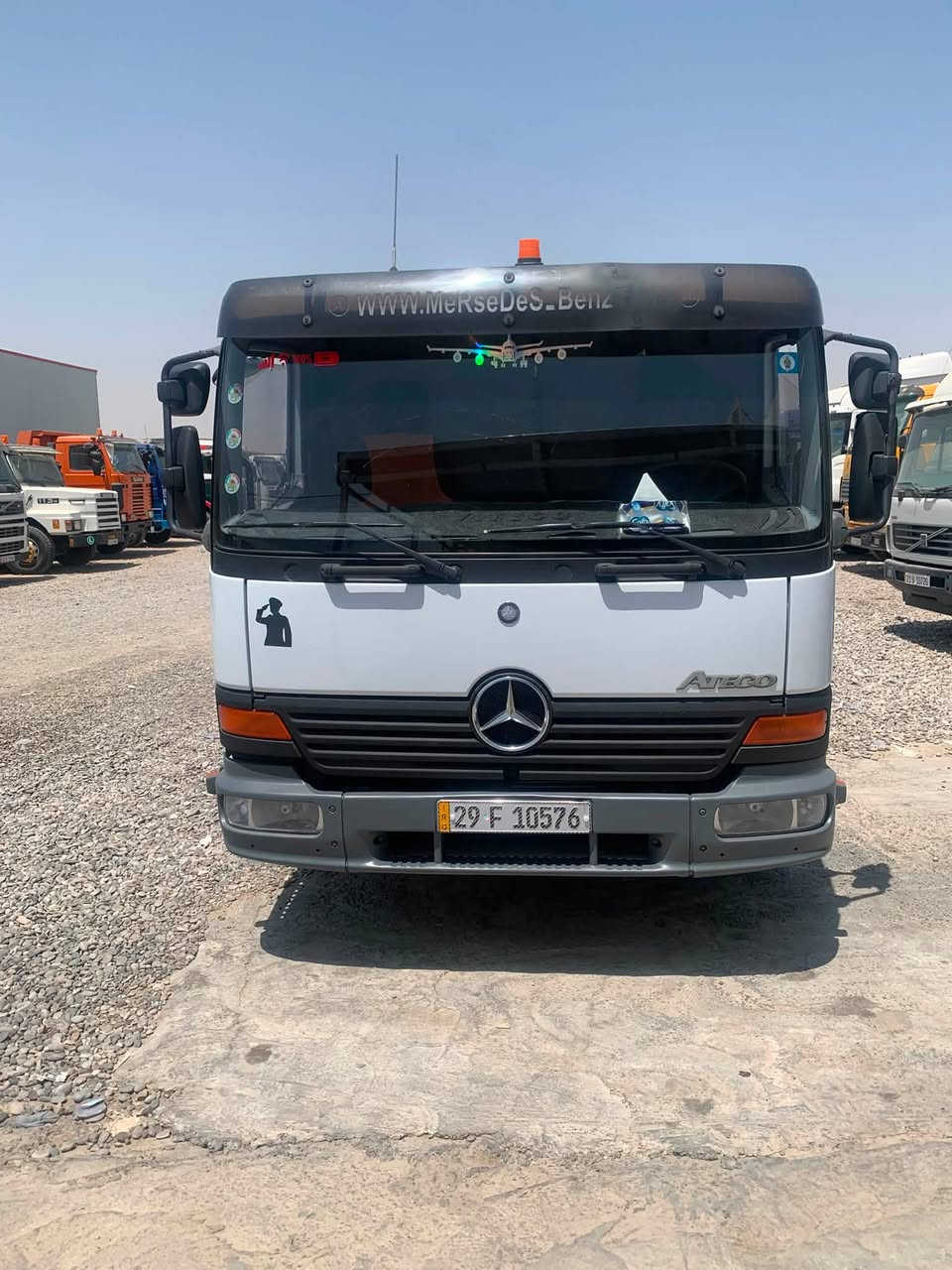 اتيكو شمعة حجم 815 كير كبير محرك 4 سلندر 6 برغي قلاب 6 أمتار مكعب رقم واسط مشروع وطني صاحب السنوية بكركوك وشرط تحويل سنوية مجددة لحد 2029 سيارة جديدة ونظيفة ومكفولة كفالة عامة كير ومحرك واكسل وشاصي وقمارة بشرط 

موديل / 2002

السعر / 165$

اوقات الاتصال من ساعة 9:00 صباحاً حتى ساعة 8:00 مساءاً

بإدارة / سفيان 

***********

***********

***********

عنوان / كركوك معارض شارع المطار مقابل جسر واحد حزيران قرب محطة الانوار 

@إشارة
