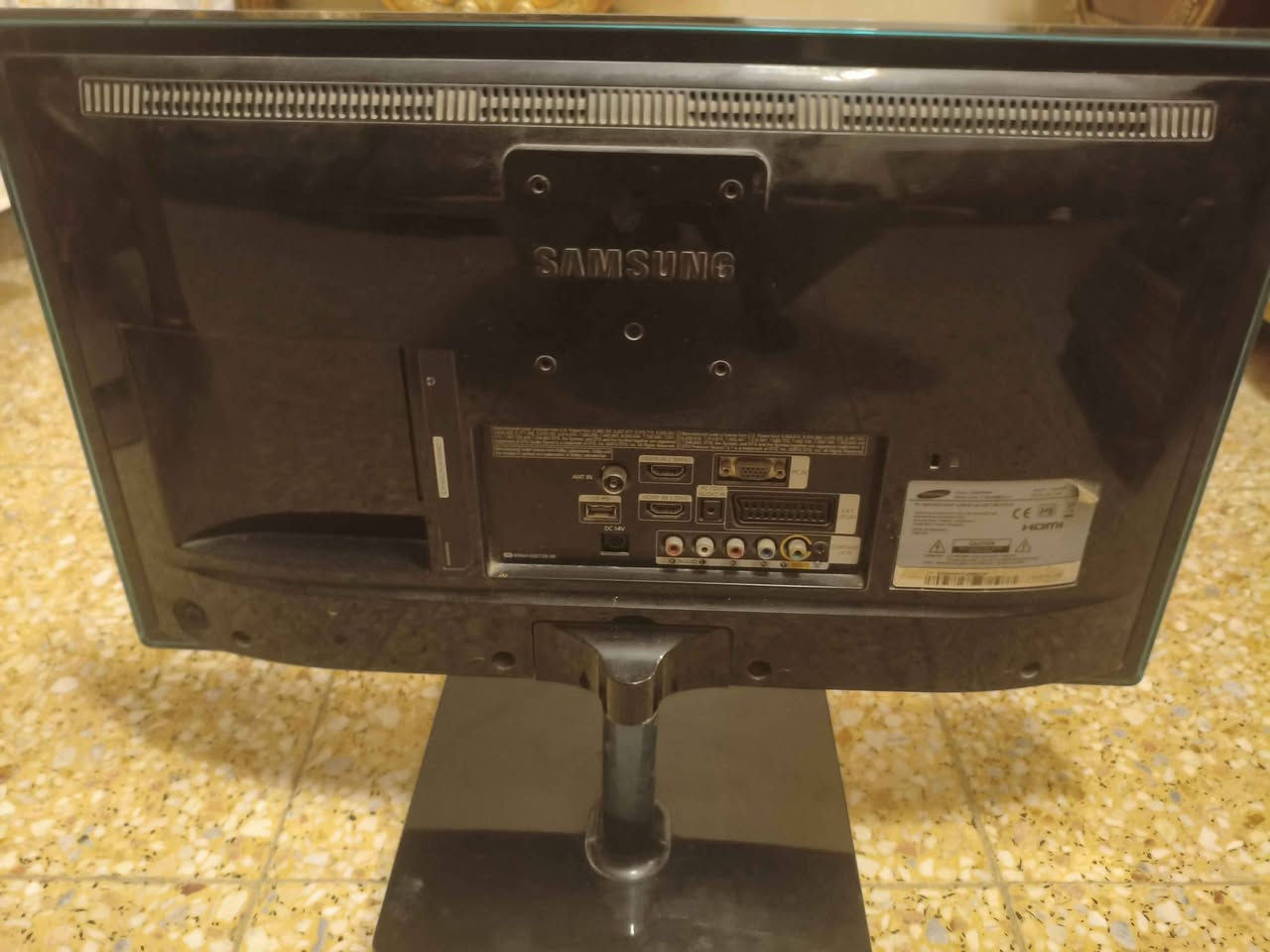 شاشه سامسونج
60hz 

Pls   

24 

 سعر 75 الف قفل
