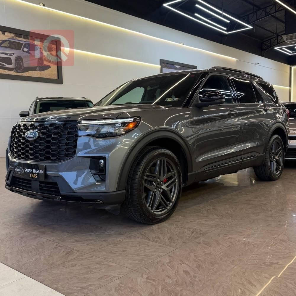 إكسبلورر ST-Line • ٢٠٢٥ • ضرر قطعتين