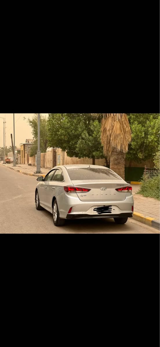 السلام وعليكم سوناتا مديل 2021 وارد كوري سياره جديده ومال بيت كفاله عامه كفااااله ما عده بيها بارد كد شبر سياره جديده 
معوقين بل 2027تخلص تخم تاير ستوه شاده حداده ستوه بدلتها سياره تعبان عليها سعرها 165 وبيها مجال 

رقم:*********** البصرة, العراق
