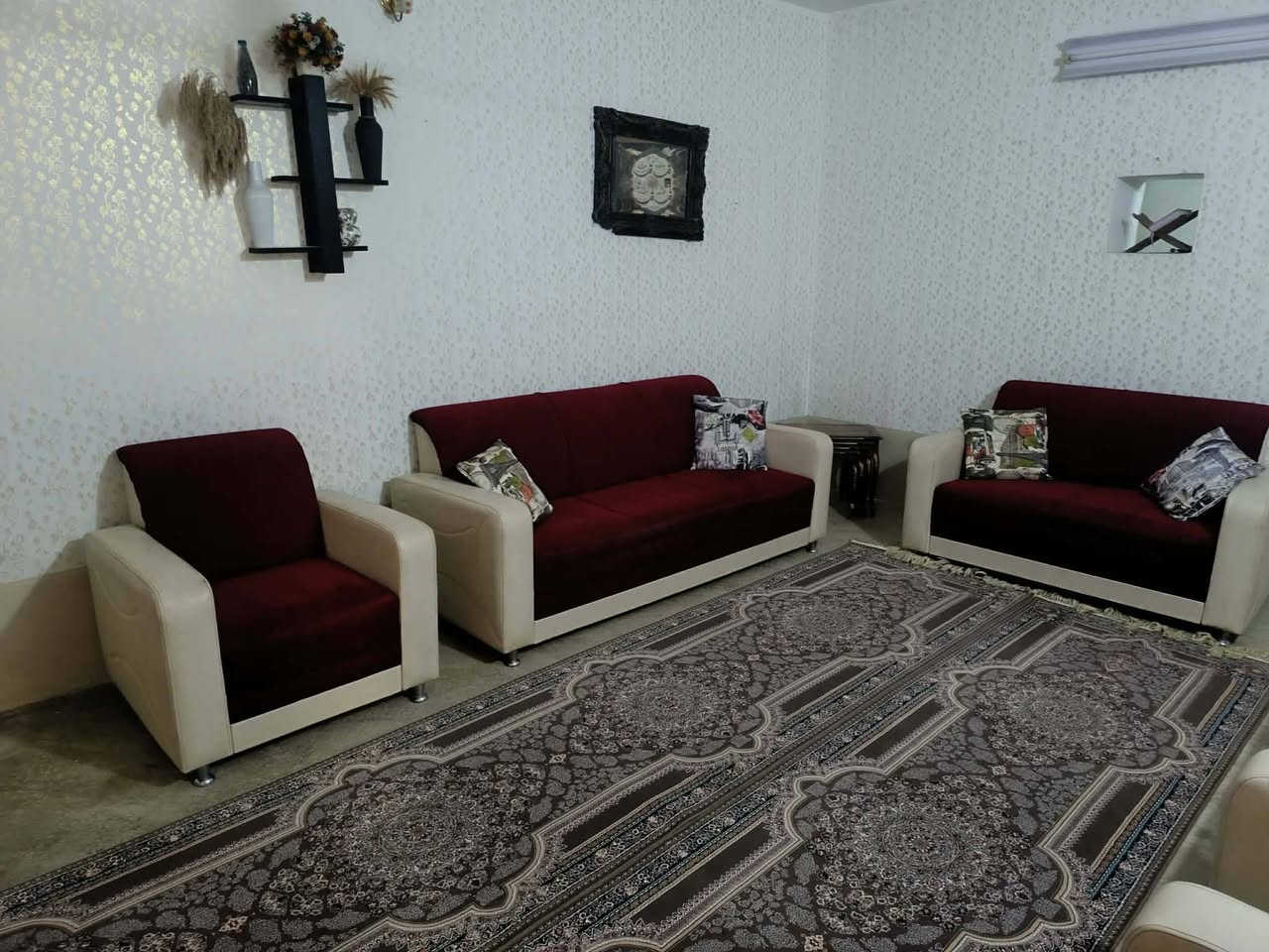 طقم كنب • ١٠نفر • بدون خدوش