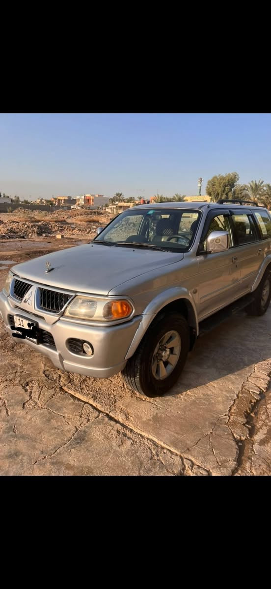السلام عليكم
للبيع ميتسوبيشي ناتيفا

2007  هزة جديدة 2031 رقم بغداد الانكليزي

مكينة   V6      3000    

السيارة نضيفة كما موضحة بل صورة تخم تاير وباتري ودوشمة جديدة 

السيارة عليهة ادامة بلكات ونوازل و تنضيف غرف الاحتراق 

كهربائياتهة كلهة شغالة 

السيارة مصبوغة عام 

السعر 92 وبيهة مجال 

مكان السيارة ديالى بعقوبة 

للستفسار الاتصال بل رقم او واتساب 

***********
