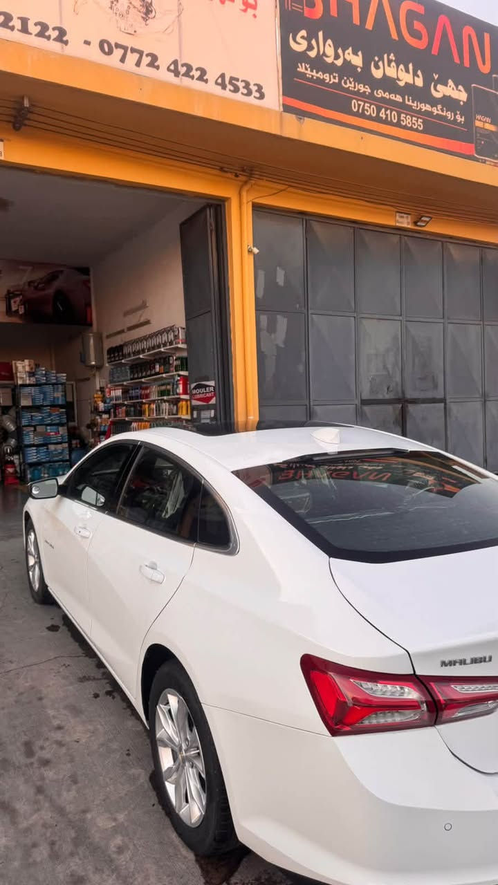 ماليبو 2024 وارد امريكي
سعرها 130 ومجال كلش بسيط 

فول فول مواصفات للاخير محرك 1500 توربو

ضررها صبغ جاملغ الخلفي وتبديل باب وصندوق بلادي بدون صبغ  ماشيه 50 مايل 

رقمها دهوك قبل اسبوع مرقمه جديد السياره لوك كلش نظيفه وحلوه وكل شي بيها بشرط وتحويل او وكاله 

للاستفسار الاتصال على الرقم واتساب 

 ***********
