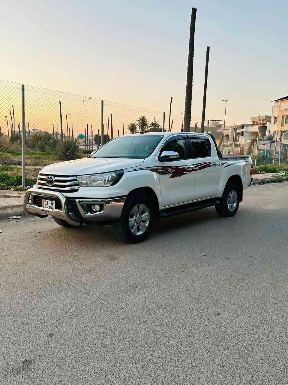 البيع بيكم موديل 2016 رقم بغداد نكليزي بسمي سياره جديده بيه جاملغ امامي رش فقط والباقي مكفول سياره مال بيت شراي يتصل*********** عنوان السيارة الكريعات 7 ابكار السعر 227
