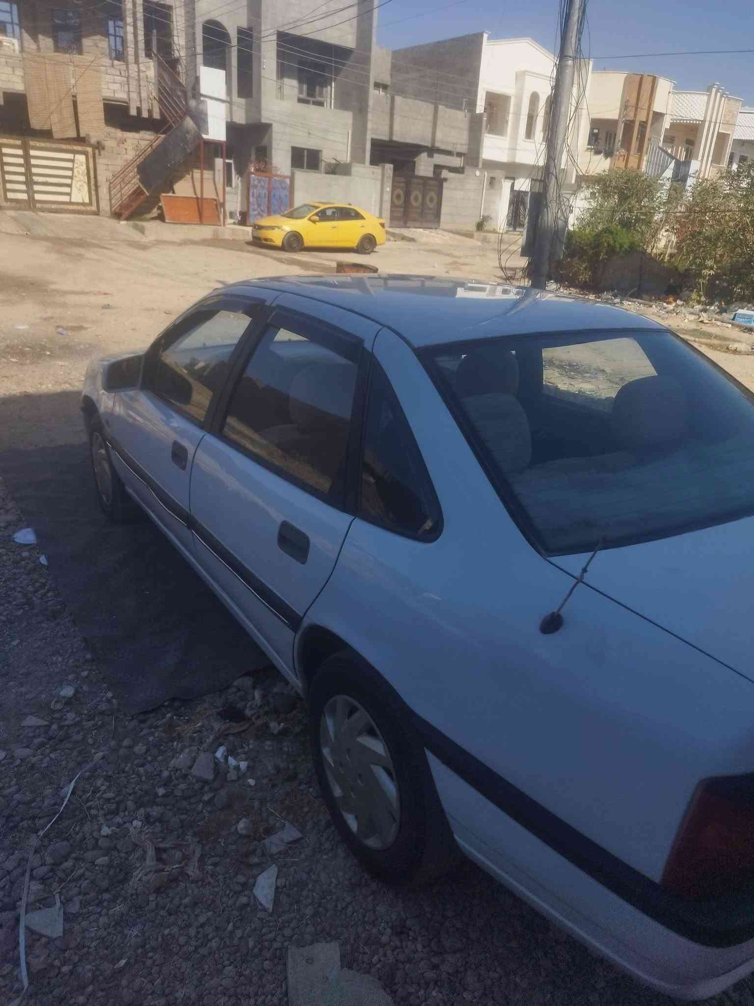 اوبل فكتره حجم 16 كير محرك شرط سياره بدون صبق بس لهلالات مصبوقات
دخلها حلو صاج سنويه 2031 الهزه بعدها ما منتهيه شرط تحويل 
مكان تكريت حي الديوم  السعر 37 وبيها مجال ***********
//***********

