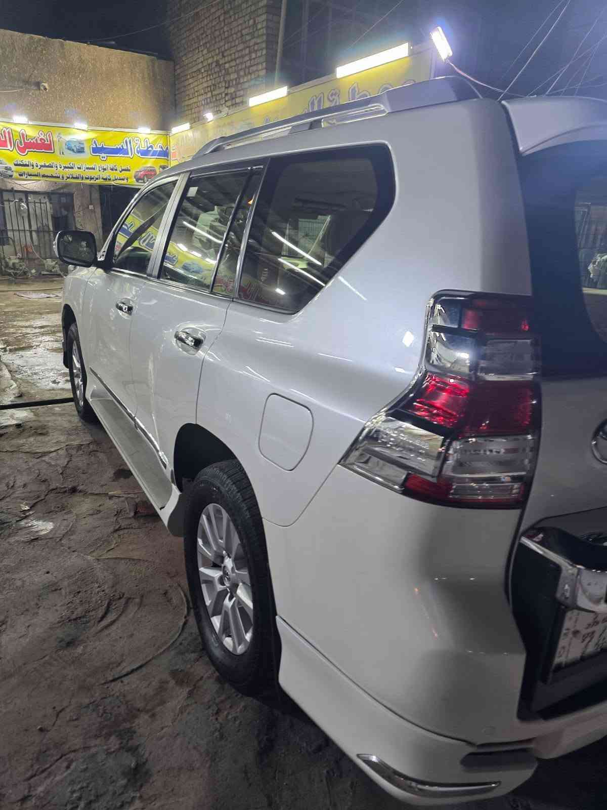 برادو VXR • محرك ٤٠٠٠ • رقم بغداد