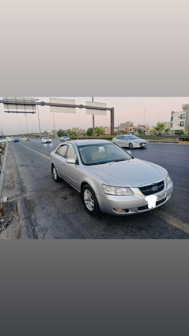 السعر 87 وبيها مجال 
سوناتا مقدس 2008  خليجي مكينه 2400 دوش سياره نضيفه كلش مال جناي مكينه وكير وحداديه وتخم تاير شاشه جديد. تبريد ثلاجه جاملق صبغ فقط سياره جاهزه مكاني بابل مركز المدينه.  رقم الهاتف ‭***********‬
