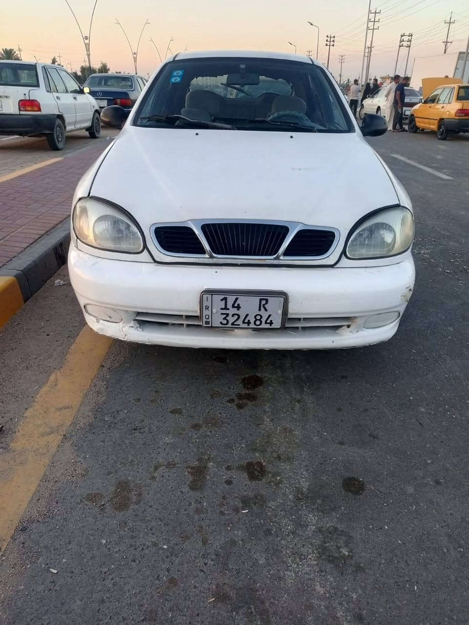 دايو سنويه  ل٣٠  مكينه بيها دخنه قليله كلش   دواخلها كلش نضيفه
سعر ٢٨ وبيها مجال حق الجيه ***********  واتساب
