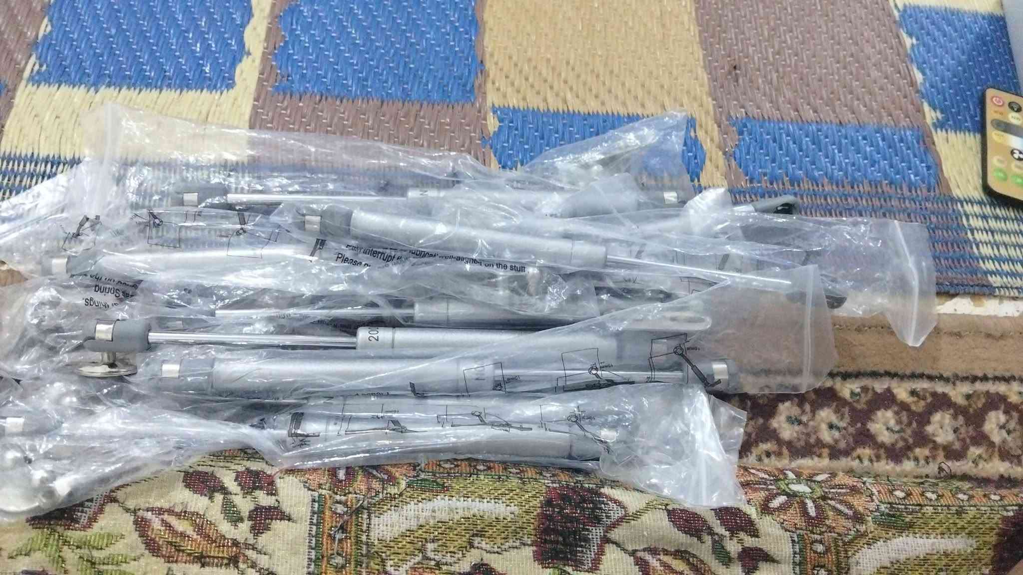 الكترونيات • معلومات قليلة