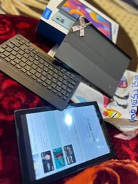 مكلفه بالنشر يا رزاق ايباد للبيع اخو الجديد استعمال قليل العنوان الزعف...