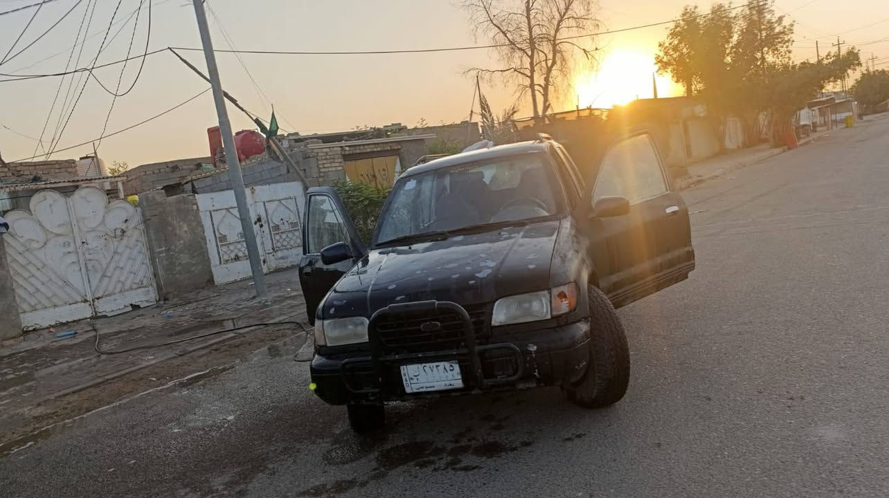 سلام عليكم  شباب سيارة جاهزة كلهة تشتغل بيهة مكينة لفين ونجي بهة وكالة عامة يسويلك وكالة تريد مكاتبة سعر ٢٠ وبيهة مجال لشراي اني مكلف بنشر خابر علة راعيهة ‏‪***********‬‏ مكان عمارة ابو رمانة ماعرف تفاصيل كثر تصل برعيهة

