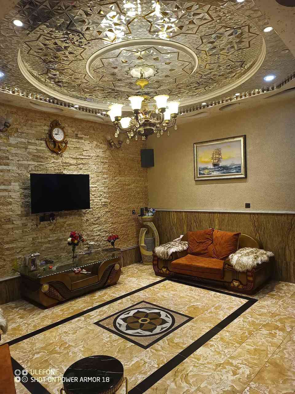 دار للبيع 170 الوجه 13/5 اربع غرف الطابق الثاني سويت حديث البناء 2018 نوع العقار طابو صرف مشترك ***********
