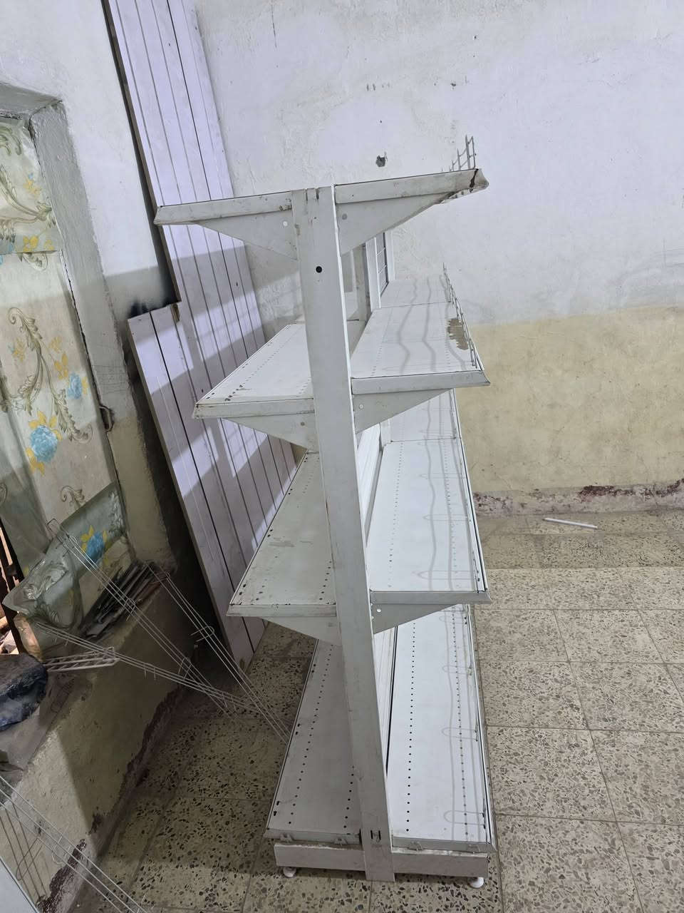 للبيع • العماره ميسان • شارع ابو شاكر