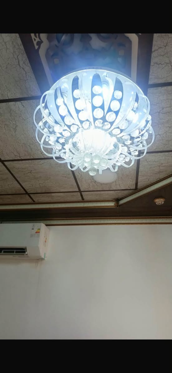 ‏للبيع قنديل عدد اثنين بعد جديد بالكرتون سعر بالخاص*********** من تركبه تطلع هيج
