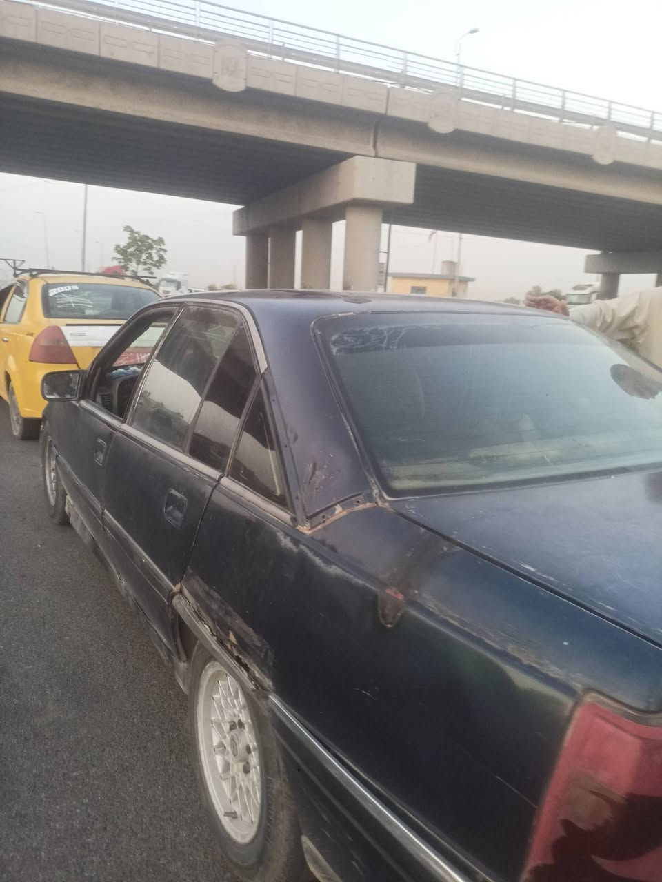 بلاش بلاش 13 ورقة 
اوميكا حجم 20 گير ومحرك شرط 

سعر 13 وبيها مجال

تحويل او وكاله شرط
***********
