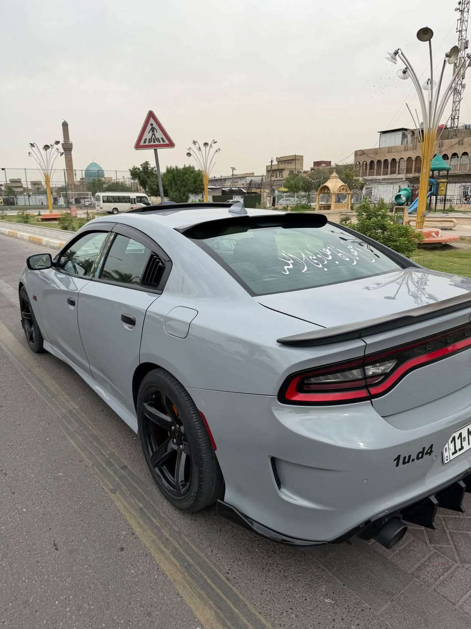 مكينة ٥٧٠٠ • موديل ٢٠٢١ • ماشية ٣٣ ألف ميل
