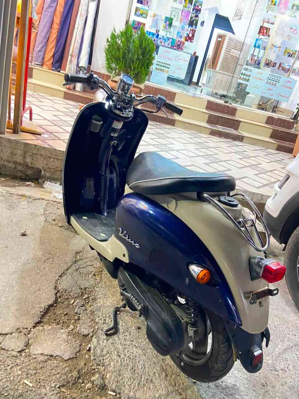 دراجە عبدالحلیم للبیع
کهربائیات کلە شغال

سلف هندر لایت اشارە بکلایت کیج بانزین کیج سرعە کلە شغال

محرك مامفتوح شرط کبس 

دراجە رمبە کلە بلادي

کابریتر بلادي کفرات بلادي

عنوان:کرکوك

سعر :580و مجال

Watsapp(***********)
