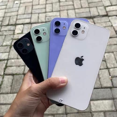 تخفيضات 🔥 تخفيضات 🔥iPhone 12 ذاكره 128 بسعر يبدأ من 250 ألف 🔥للاستفسار مراسله الصفحه او اتصل على رقم المبيعات *********** 
ذي قار قضاء الشطره قرب قصر الحاج خيون نتشرف بزيارتكم 🩷💙🩵🧡🤎💚

نص مكتوب في الصور:
- تفليش الاسعار 128gb iPhone 12 بسعر يبدأ من 250 ألف
- sahibinden.com YILDIRIM TELEKOM