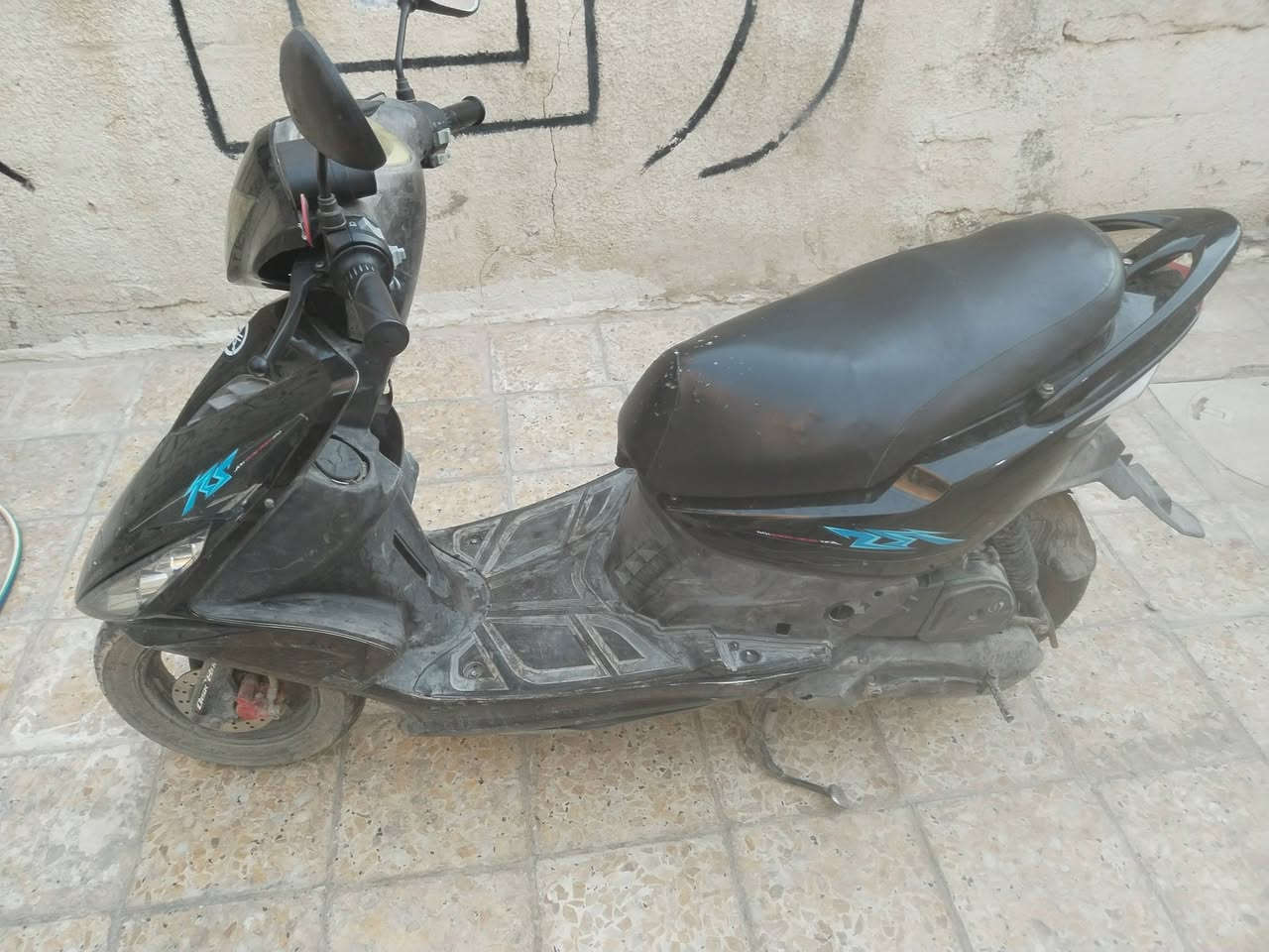 دراجة ماكس مضلع للبيع سعر ٦٥٠ بيه مجال الشراي يتواصل مازنجر وات ساب اتصال *********** عنوان حي العسكري قرب سوق العابد

