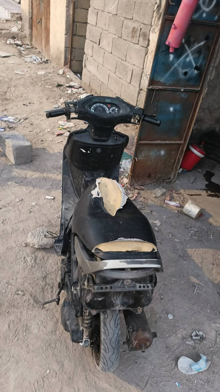 فراشه للبيع حلوه شغاله دكه وحده كابريته جديده كهرباءياته شغاله عوزه باتر سعره ١٥٠ الف رقمي ***********
