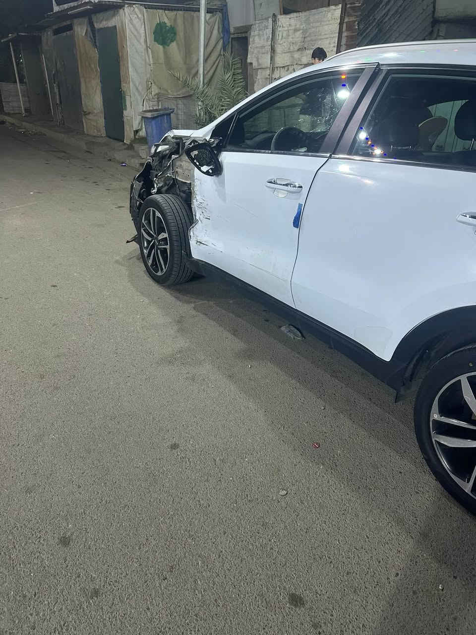 السلام عليكم كيا سبورتج 2020 للبيع خليجي سابقن مكفوله بيه طخه بلا جاملق شويه بلا باب السياره جديد ماشيه 57 كير مكينه خير من الله تبريد شغال  السياره أبيع علئ طخته رقم بغداد مكان السياره بغداد زعفرانيه رقم تلفون ***********
