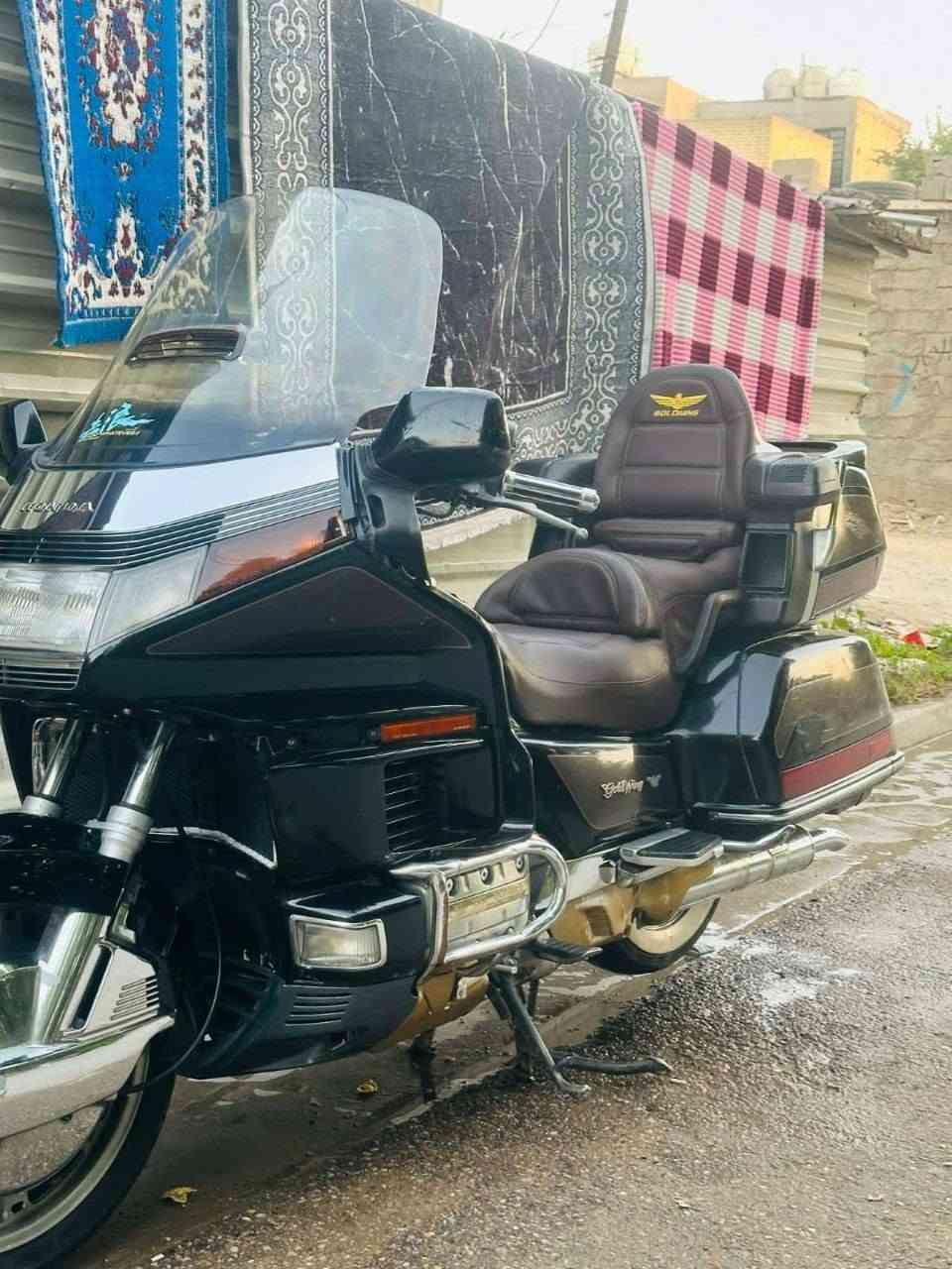 سلام عليكم شباب كولدن موديل 97درجه جديده مكينه مكفوله مكمرك كامله سعره ٢٥وبيه مجال مكاني بغداد دوره***********
