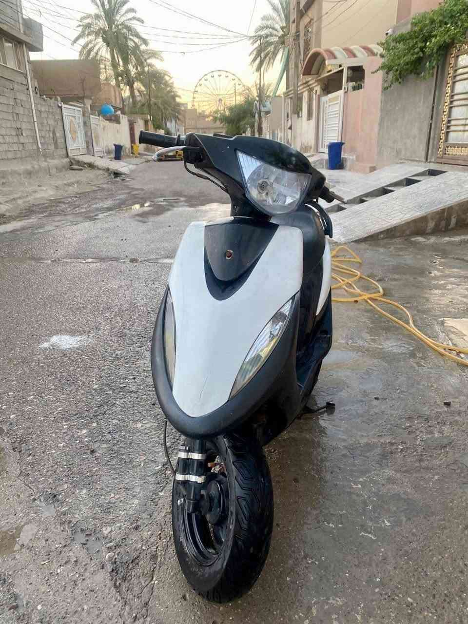 ماكس عدله نظيفه تايرات كلجات قايش دبلات باتري كله جديد 
محرك من التبديله للتبديله قطره مينقص كهربائيات بلاد 500الف
***********
