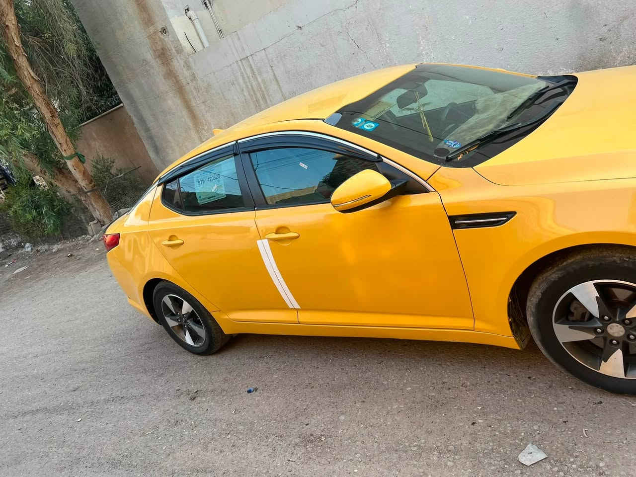 سلام عليكم أوبتيما للبيع سياره جاهزه متصرف عليه الف رقم بغداد تحويل مباشر
تبريد ثلج تخم تاير صدر امامي خلفي

كهربائيات كلها شغاله جاهزه من كلشي

 السعر 90 ورقه وبيها مجال شويه 

مكاني صلاح الدين قضاء بلد الاستفسار اتصل ***********
