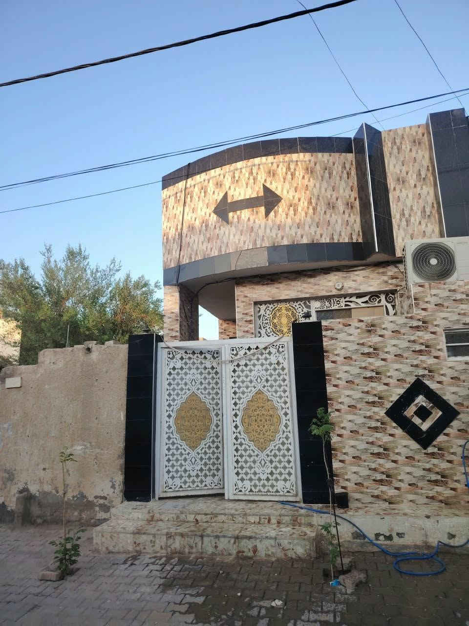 ياالله مكتب الجبوري للعقار *********** بلخدمه

دااار للبيع مساحه 100 متر طابق صب كونكريت درجه

 اولى حي ميسان قطاع 76 الشريط شارع 10 متر السعر

113 مليون مع المجال الاستفسار والاتصال

 *********** وات ساب بلخدمه #الجبوري
