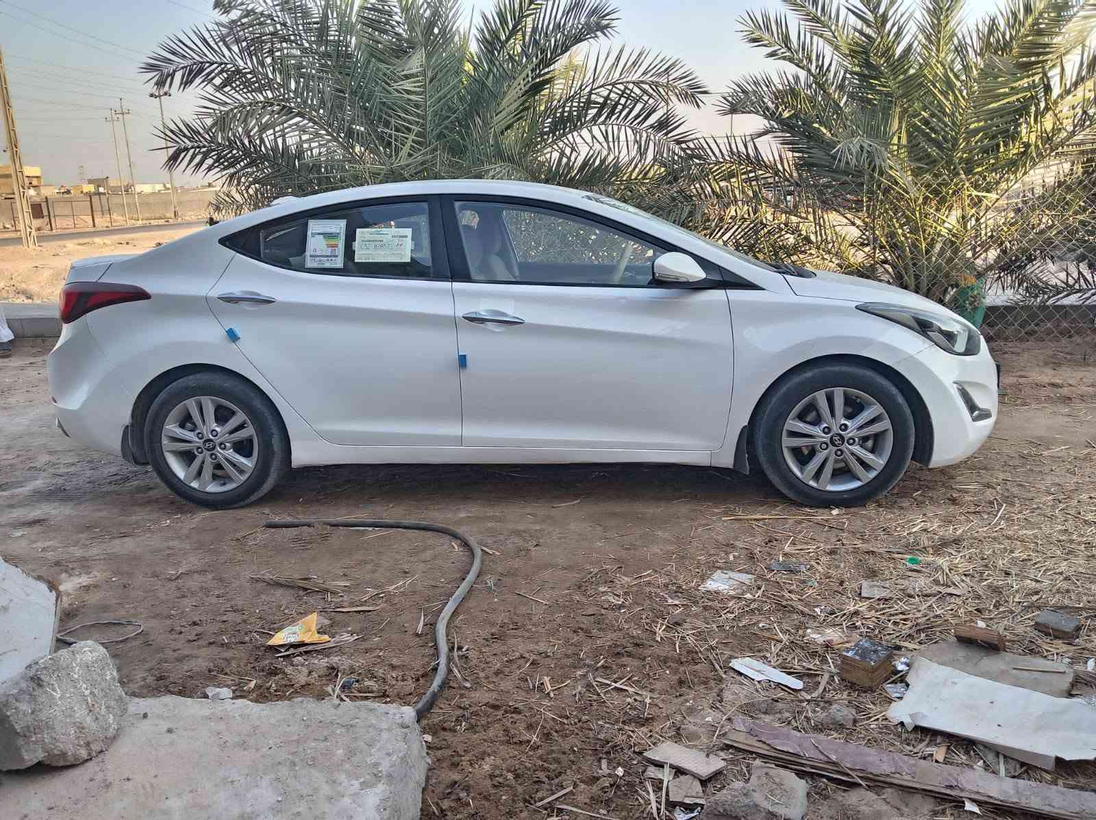 للنترا وارد خليجي دوش للبيع موديل 14مواصفات 16بيهه قطعتيين صبغ مكفوله من الضربه للبيع السعر 100بصره ***********
