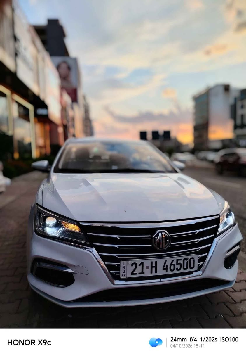 Mg5 2024 standard
 بۆیاخ : نیەتی 
ماوەی رۆشتن : 36،000
مواسەفات : 
4 جام کارەبا 
ناو کرێمی 
تەحدید سورعە 
لایت زینۆن 
شاشە ئایپاد گەورە 
کامێرە 
بۆیاخ تەنک 
Eco 
سوكان تەقەڵ 
کوشن تێگیراو 
گاعی سەردۆسە 
رۆنی مەکینەی تازە گۆراوە 
گێرو مەکینە و تەبرید بە شەرت 
سەیارەیەکی پاکو بێ مەسرەف
رەقەمی سەیارەکەی لەگەڵ نیە
رەقەمێکی ترت بۆ ئەبەسترێت
*********** السليمانية, العراق
