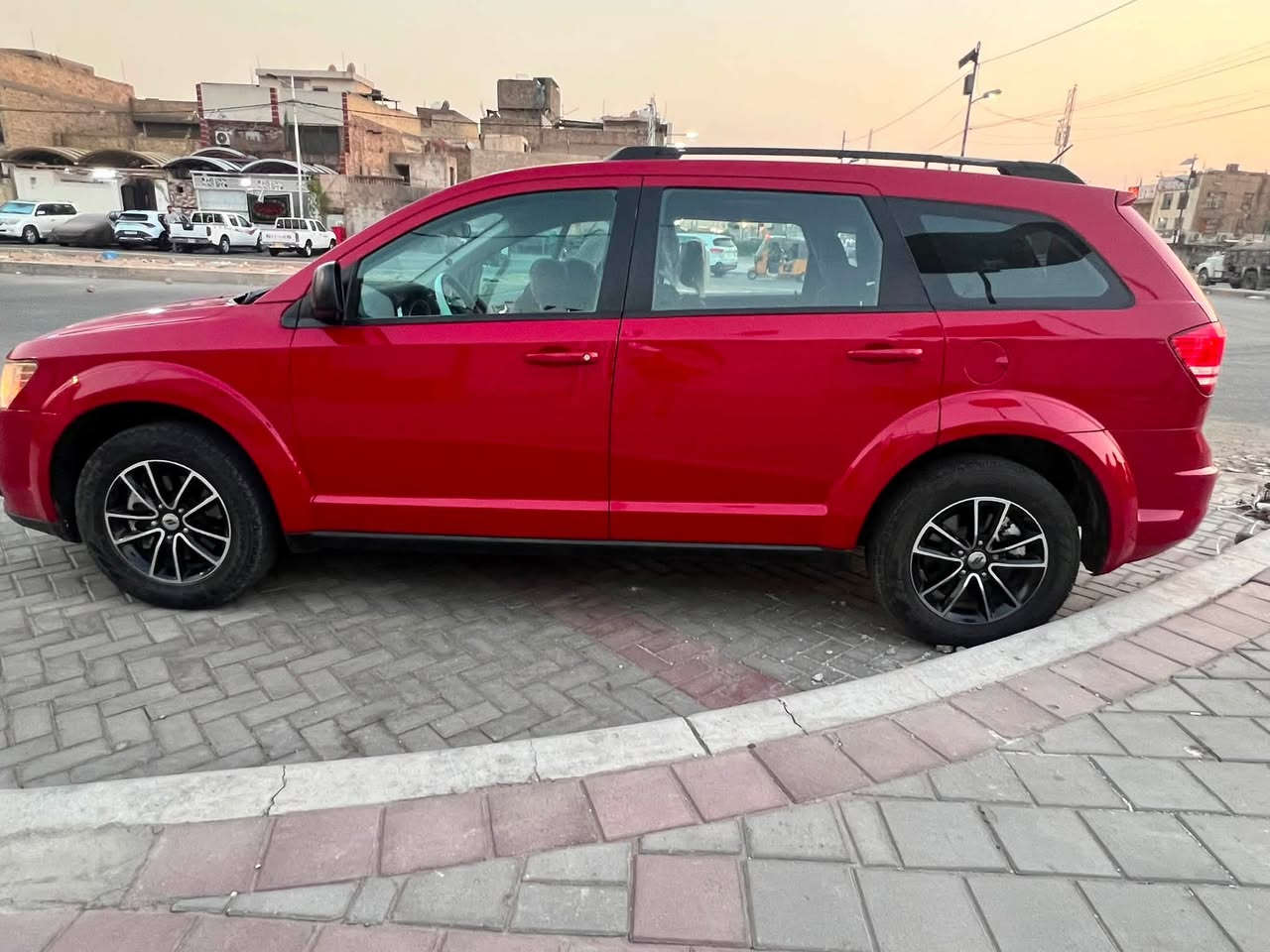 موديل 2018 اربع قطع صبغ كير مكينته تبريد كفاله 7 راكب للبيع او المراوس ب 130 بيه مجال  مكاني بغداد *********** واتساب او اتصال اذا اكو مراوس افضل
