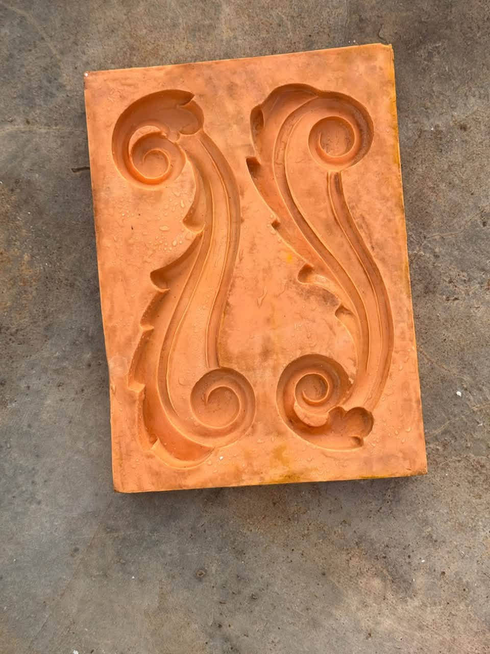 قوالب فايبر • سيلكون • خشب