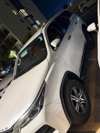 فورتشنر موديل ٢٠٢٣ للبيع ٤ سلندر محرك ٢٧٠٠ فور ويل السياره GLX.S للتوا...