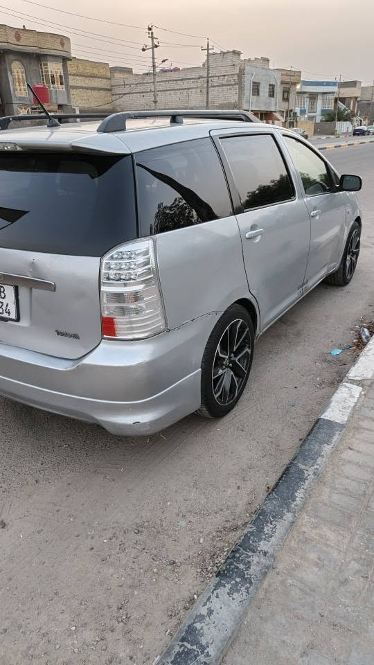 سياره خدميه اقتصاديه مامتعوبه رقم انكليزي بسمي سنويه ل 28 محرك vvti  1800  سياره كامله من كليش نقصه بس تبريد يرادله فقط كبريرس وخراطيم للدكتات فقط لا غير سياره صلاوات انكر سلف وطلع وين ما يعجبك مالكراب ماتوكفك بشارع ومعروف اليابانب

السعر 63 ورقه وبيه مجال
*********** البصرة, العراق
