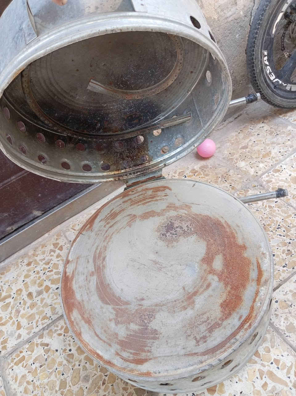 السلام عليكم
أغراض للبيع
مكاني 
 الجريخي خلف معرض الريتاج لسيارات
 ***********  موجود واتساب
