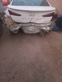 @السلام عليكم اخوان النترا 20 رقم بابل  ابيعه عله ضربته وبسعر مناسب  ا...