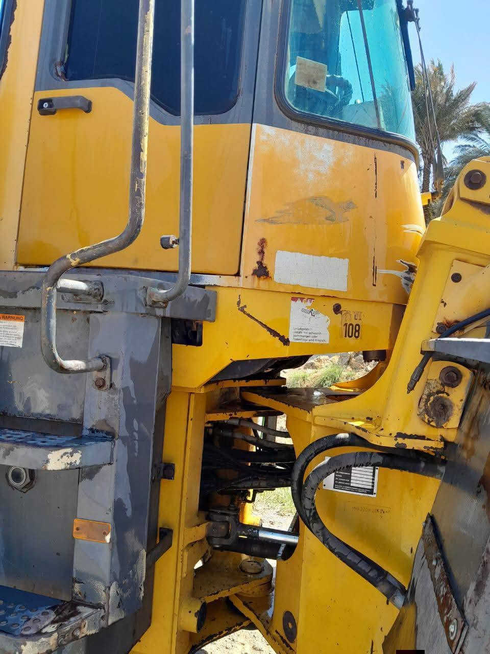 كومتسو حجم 320 موديل 97 رقم واسط للاستفسار
***********
