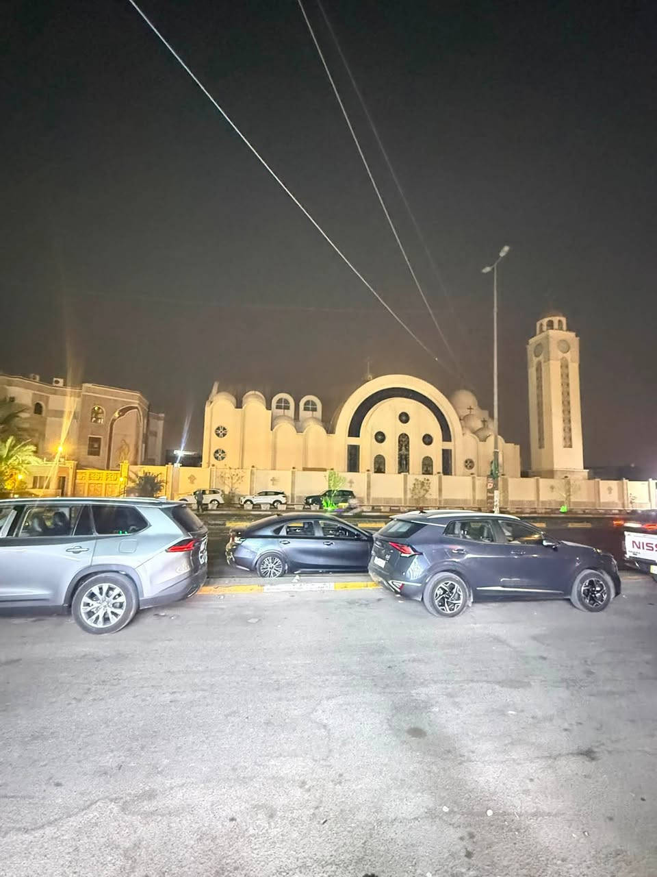تتوفر عيادات ومكاتب تجارية للإيجار
📍 الموقع: بغداد – الغدير، مقابل كنيسة الأقباط

✨ موقع مميز ومناسب للعيادات والمكاتب التجارية بمختلف الاختصاصات.

🛗 مصعد متوفر 24 ساعة
🏢 بناية مميزة وموقع سهل الوصول

📞 للاستفسار والحجز، تواصلوا معنا ‭***********‬
