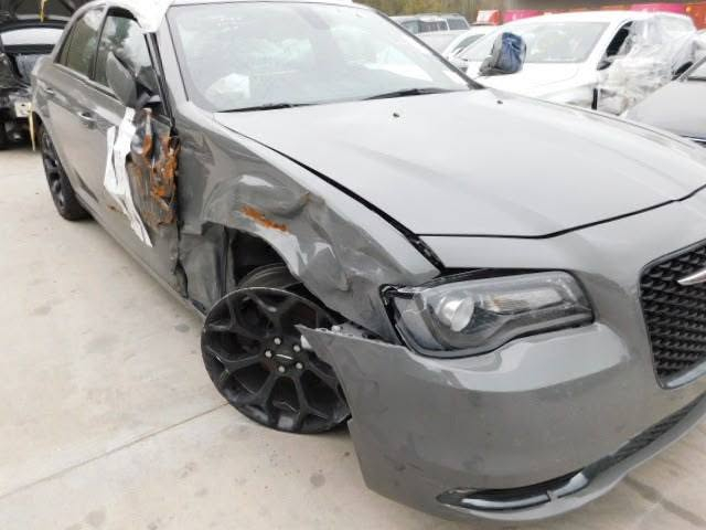 السلام عليكم 

🚘 للبيع سيارة أوباما
• الموديل: 2019
• اللون: أسمنتي
• المحرك: 6 سلندر
• الممشى: 105 مايل، قابل للزيادة
• الكشنات: جلد
• الكشنين الأماميين كهربائيات
• كفالة گير ومكينة
• الضربة كما موضح بالصور
• السعر:235 وبيها مجال 
• مكان السيارة: ذي قار  الشطرة
للببع فقط بدون مراوس او اقصاد/***********

نص مكتوب في الصور:
- 98,391