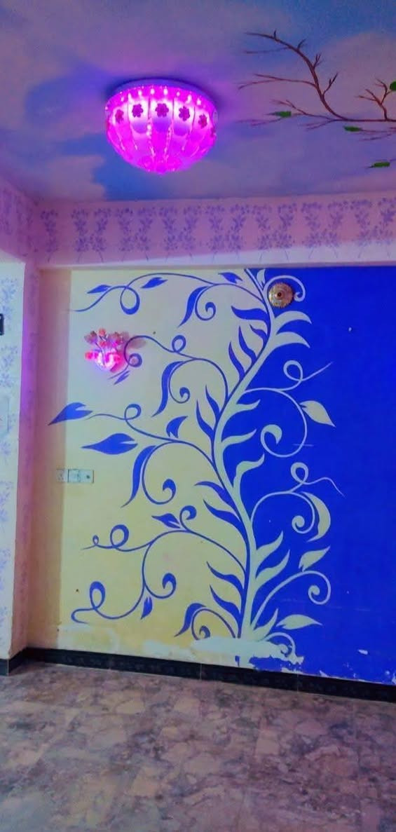 شقه لايجار سريع حي المعلمين
طابق أول مساحته ٧٠ متر 

غرفه وصاله ومطبخ وصحيات 

بيه خط مولده 

ايجارهه ٣٠٠ 

***********
