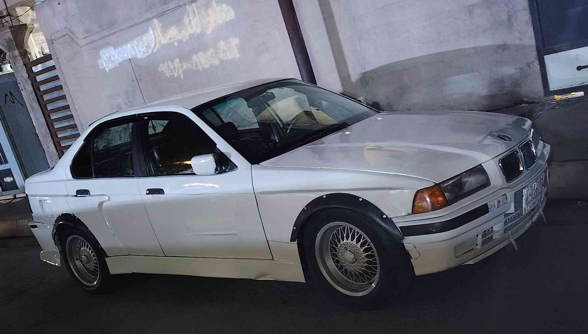 بي ام 318 • موديل ١٩٩٤ • رقم نينوى