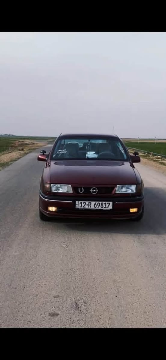 فكترا للبيع موديل 89 محدث 95 حجم 20 رقم نينوى دولي بسمي هزه وسنويه جديده السياره مسستمه كامل طخم تواير قبل سبوع شادو  كهربايات كلها شغاله السعر 42 وبيها مجال ***********
