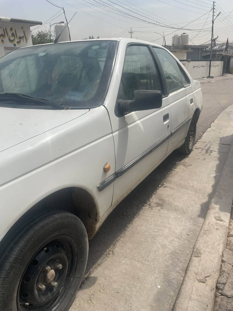 بيجو روى ٢٠٠٩ سيارة خير من الله تبريد ثلج تتفأة شغالة حدادية نضيفة لايتات زنون تحويل مباشر بسمي سيارة جاهزة من كل شي بيهة ملاحضات بصيطة كلش كير مكينة خير من الله سعر ٢٨ وبيها مجال بصيط بغداد بسماية *********** غير متواجد عل نت
