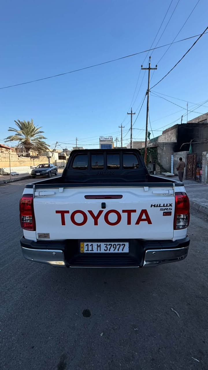 هايلوكس • ٢٠٢٥ • رقم بغداد