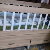سرير اطفال • البياع • لحد ٧ سنين
