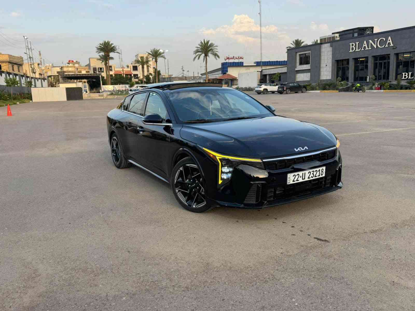 السلام عليكم 

كي 4 /موديل 2025
ماشيه / 18 الف
محركهه /2000 دوش المرغوبه 
سياره مواصفات جيً تي لاين فول واحد ع واحد
مكانهه بغداد وارد امريكي مصبوغ البنيد فقط
صور الحادث موجوده خاص
رقم اربيل تحويل السعر 
170 وبيهه مجال
0787322088 واتساب موجود

