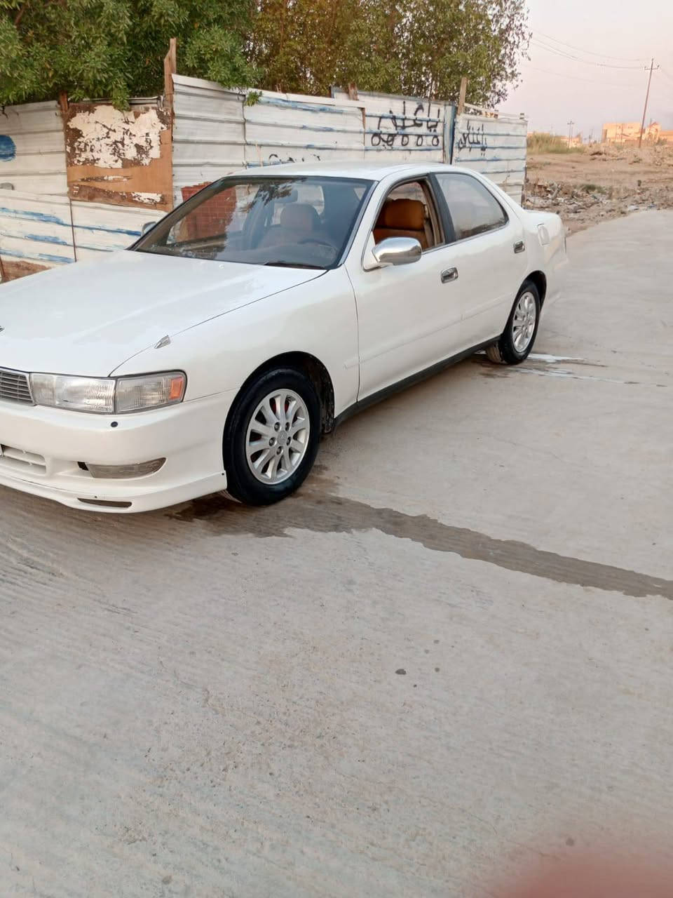 لا توجد تفاصيل

نص مكتوب في الصور:
- كريسته للبيع مكينه وكير خير من الله حداديه حلوه تخم تاير سعره 50 ***********