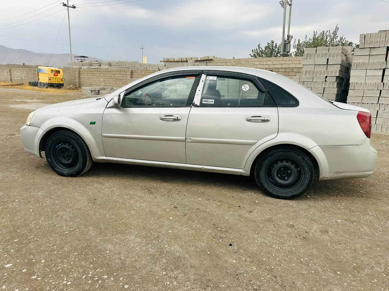 سڵاوی خوای گەورەتان لێبێت
ماشەڵا لەماڵی هەموو لایەک 
شۆرفلێت ئۆپترا 2011بۆفرۆشتن
سەیارەکە بێسەراتایە حلووجە 
مووس براوە وەرگەراو بەشەرت 
یەک چەمەلەغی بۆیاغە بەبێ ناو گرتن 
گێرو مەکینەو کارەبای بەشەرت 
سەرفوو بووخار بەشەر 
سەیارەکە تازە پێشو پشتی داگیراوەتەوە 
توندو تۆڵی بەشەرت سەیارەکە بەس لێخورینی دەوێ 
بۆزانیاری زیاتر 
پەیوەندی بکە بەو ژمارە 
***********ڤایبەرو واتس ئەپی لەسەرە 
ناونیشان چواقورنە 
ئەدمین ❤️🤍
