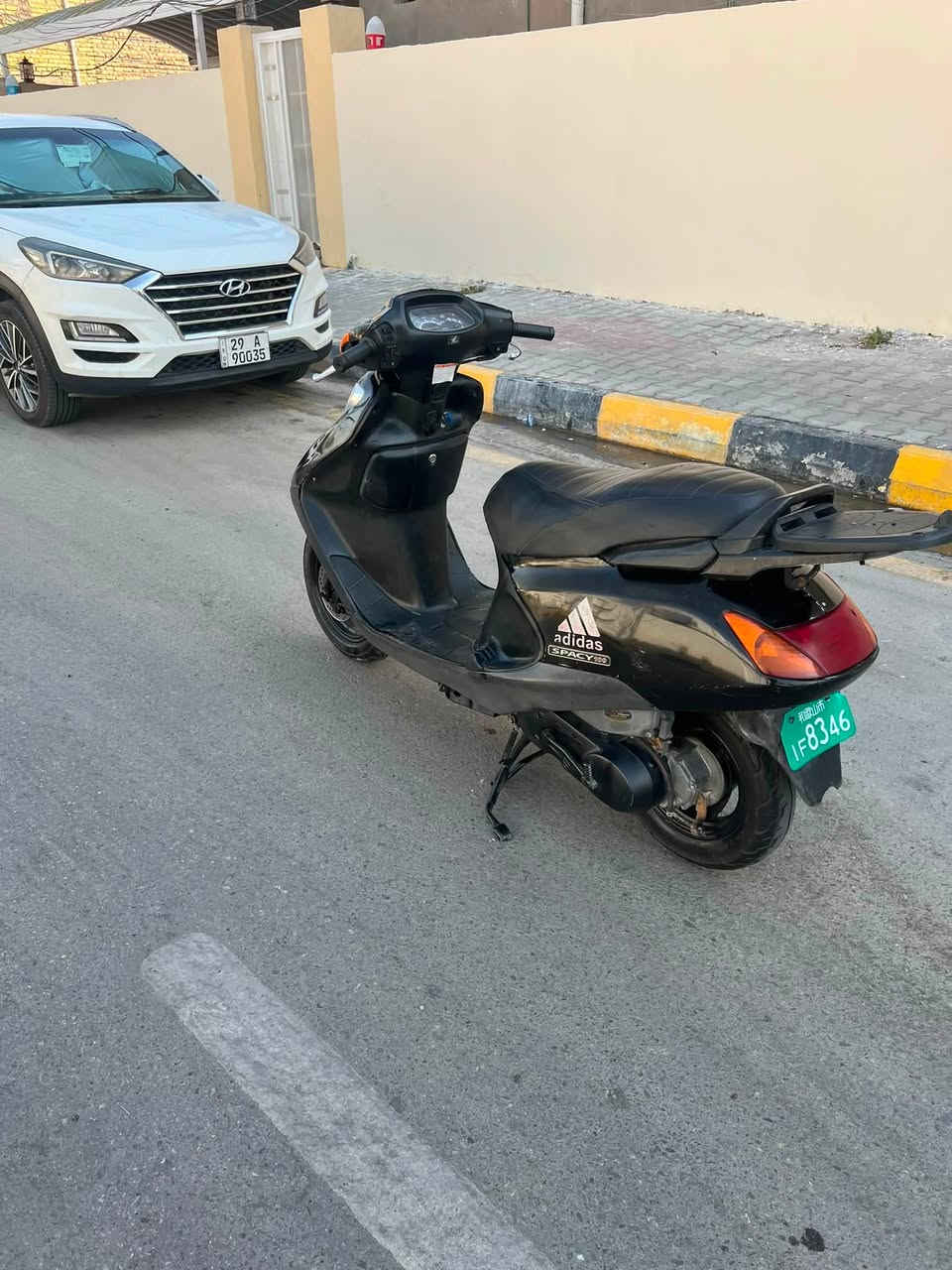 دراجه سبيسي ياباني كفرات كابريتر اصليه بلاديه ياباني مابيه كل نقص الهاتف زي *********** المكان كوت الزهراء

